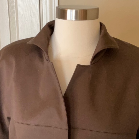 Linda Allard for Ellen Tracy Chocolate Brown Shirt/Jacket Size 8. Pre Owned - Picture 5 of 6